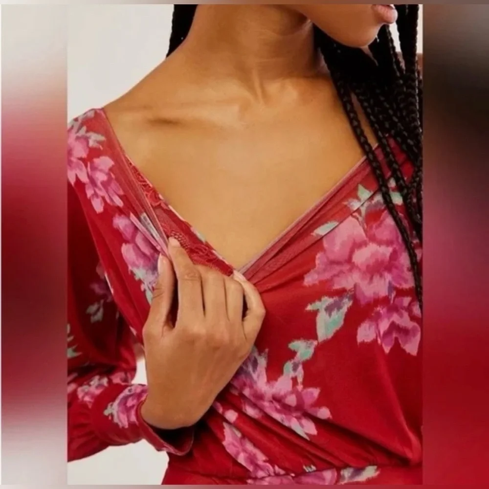 Free People Womens Size Small Bodysuit Cherry Red Printed Floral lace lined NWT
